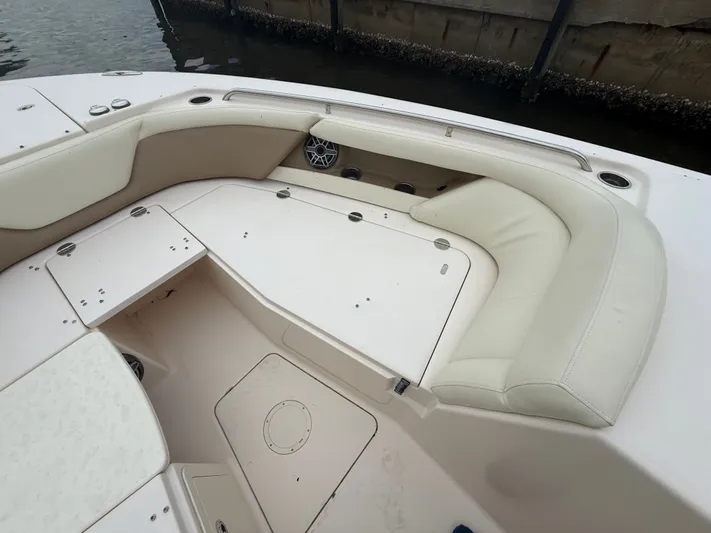  Yacht Photos Pics 2013 GRADY-WHITE 335 FREEDOM - Image 45