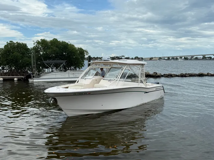  Yacht Photos Pics 2013 GRADY-WHITE 335 FREEDOM - Image 13