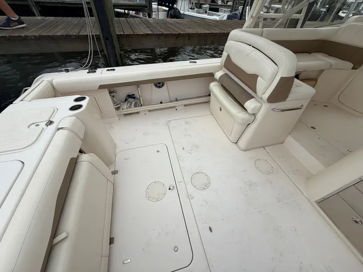  Yacht Photos Pics 2013 GRADY-WHITE 335 FREEDOM - Image 19