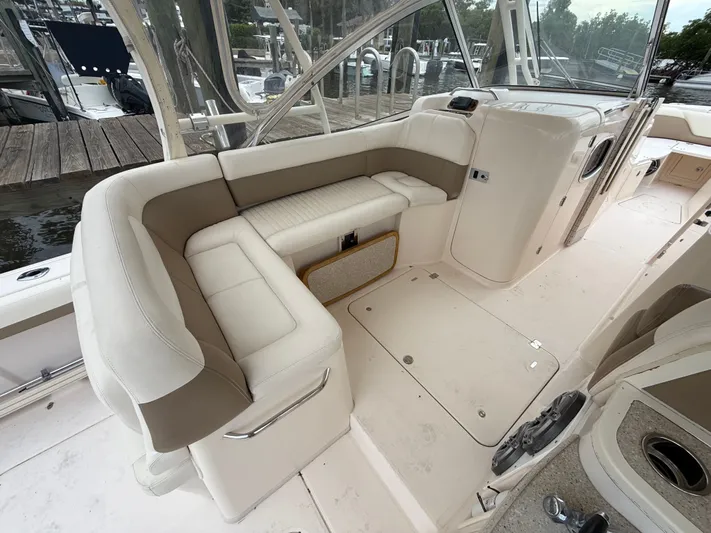  Yacht Photos Pics 2013 GRADY-WHITE 335 FREEDOM - Image 27