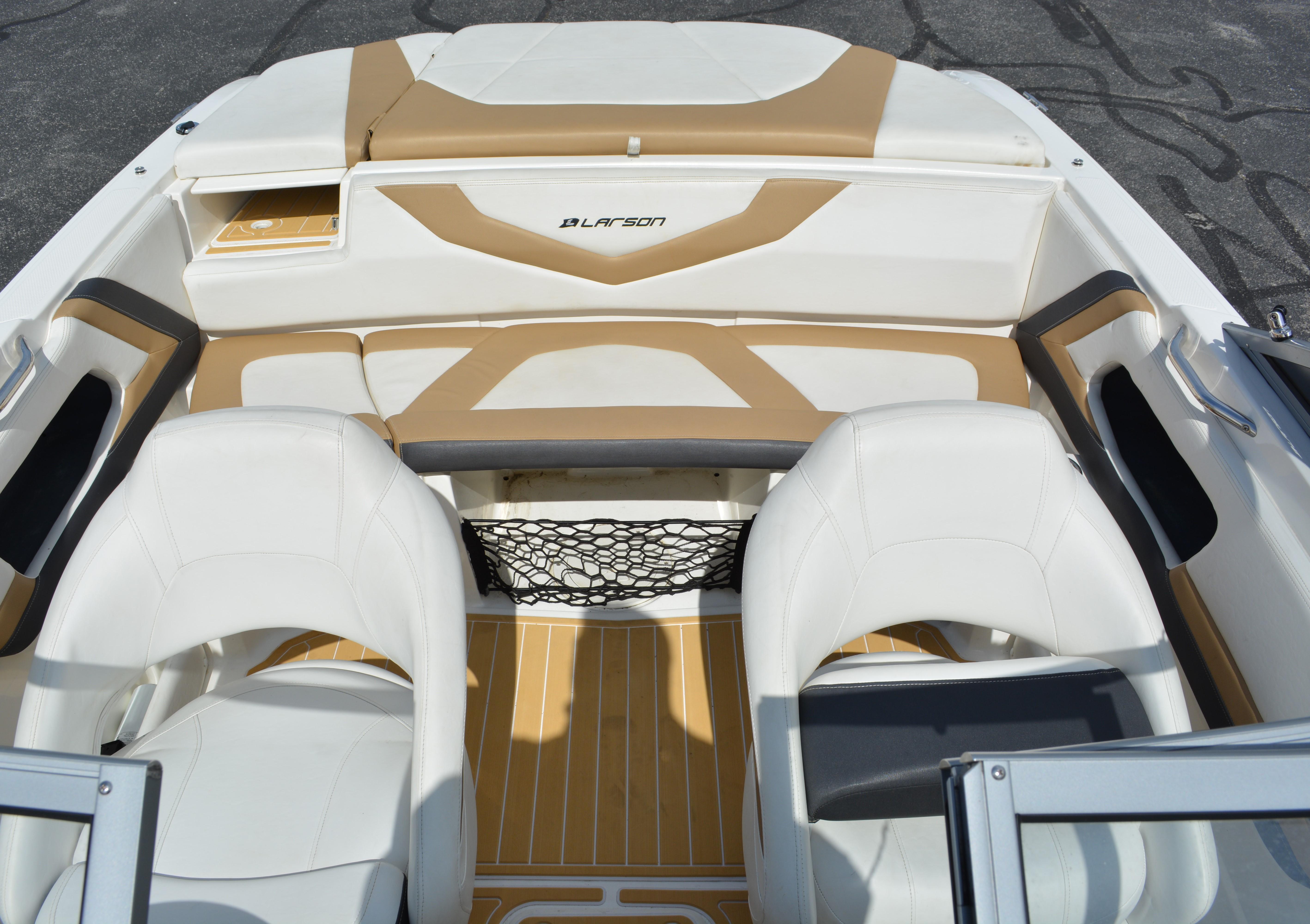 2013 Larson LX 205S IO Bowrider for sale - YachtWorld