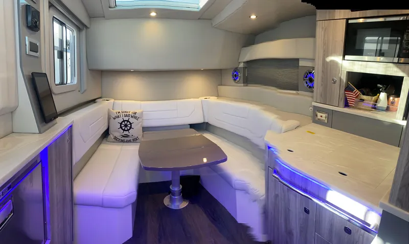 Formula 43 Yacht Photos Pics 