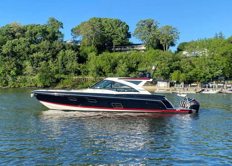 Formula 43 Yacht Photos Pics 