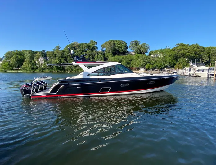 Formula 43 Yacht Photos Pics 