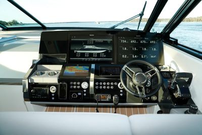 Yacht