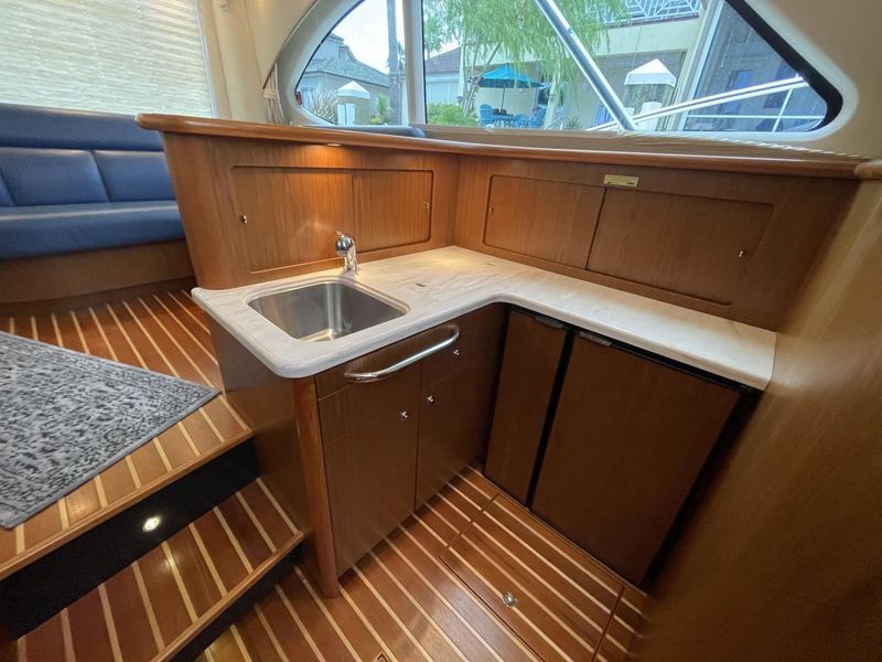 2015 Tiara Yachts 3900 Convertible