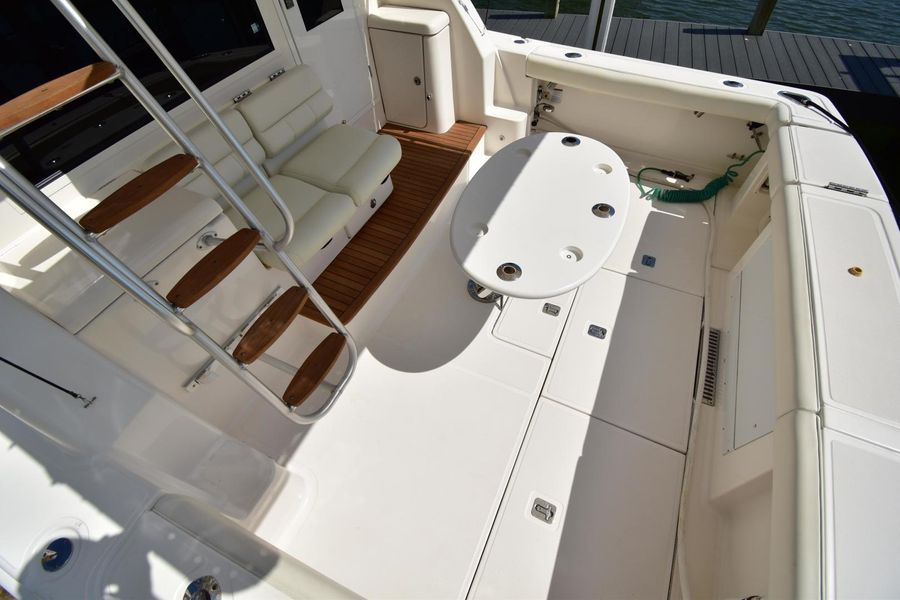 2015 Tiara Yachts 3900 Convertible