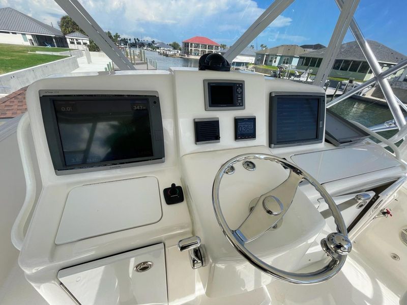 2015 Tiara Yachts 3900 Convertible