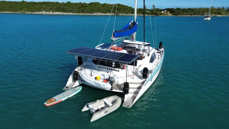 Rattlesnake Yacht Photos Pics 