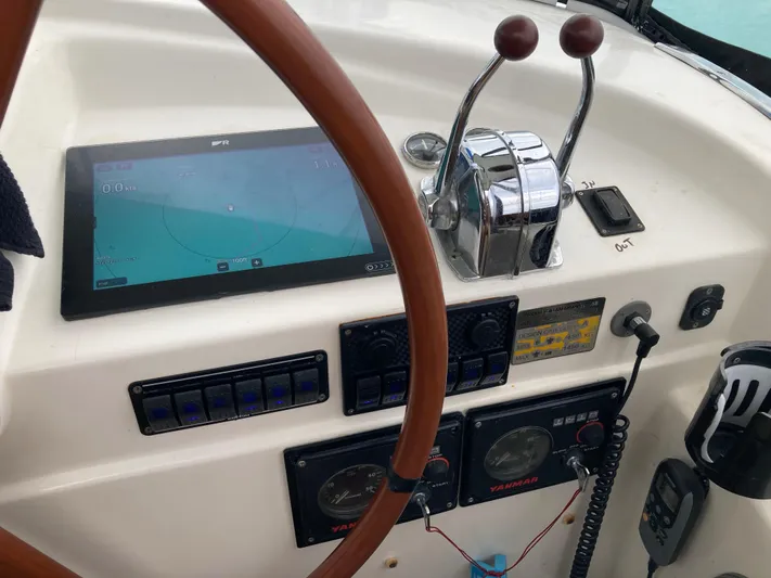 Rattlesnake Yacht Photos Pics 