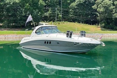 Sea Ray 380 Sundancer
