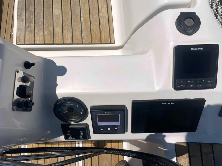 Send Me Yacht Photos Pics Control panel of 2018 Dufour 460 Grand Large yacht with Raymarine displays.