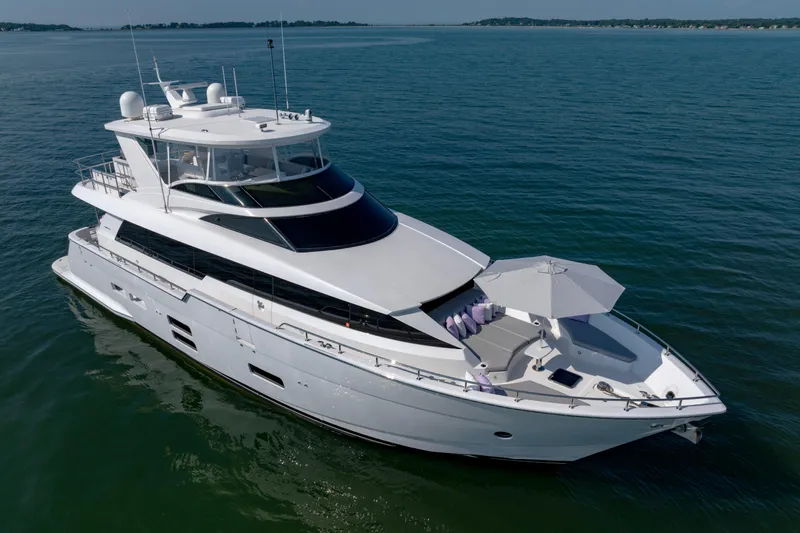 Imagine Yacht Photos Pics 