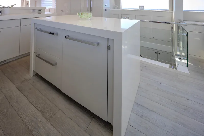 Imagine Yacht Photos Pics 