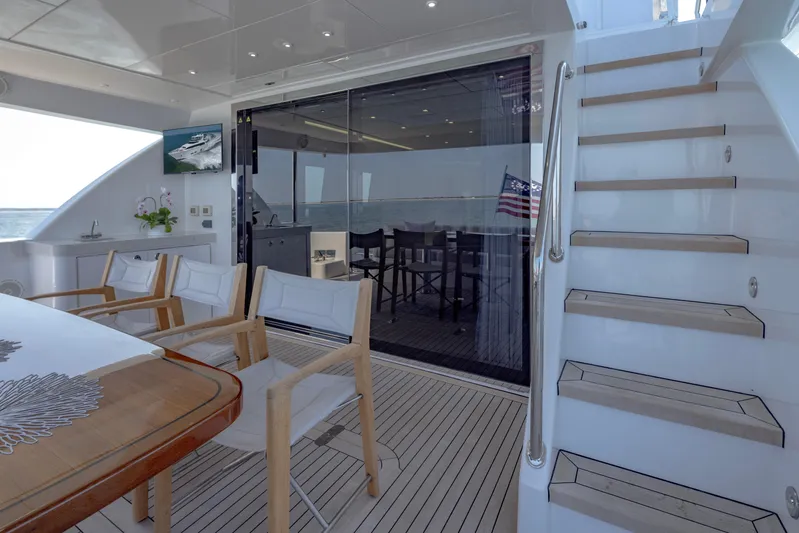 Imagine Yacht Photos Pics 