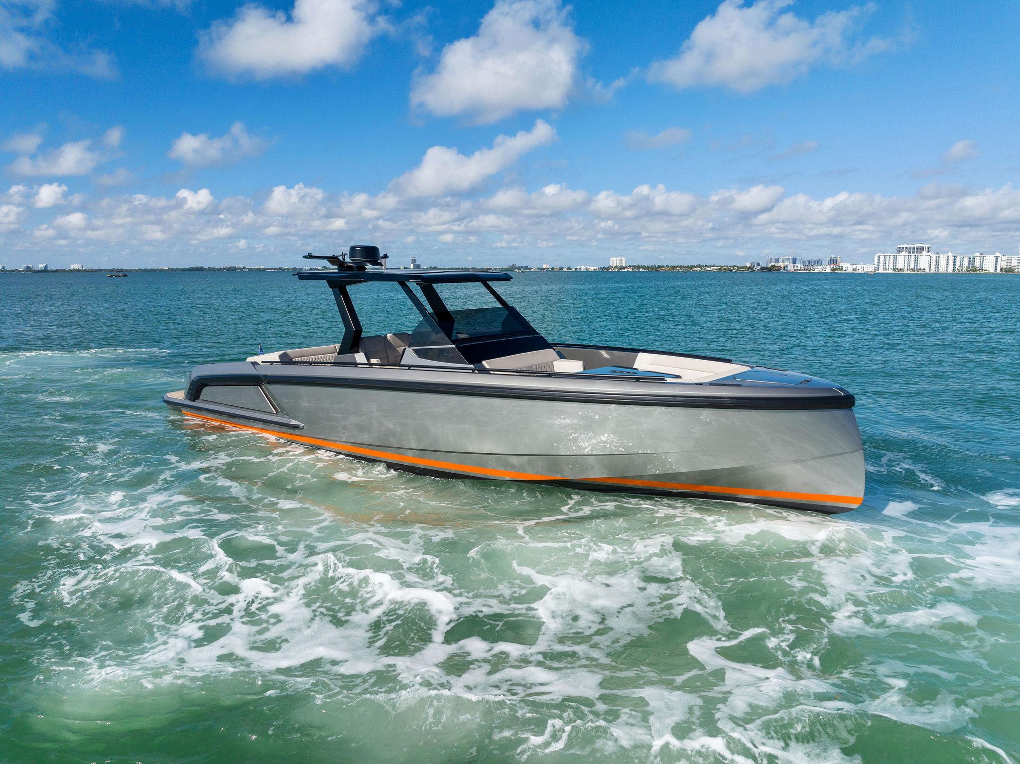 Vanquish Yachts VQ40