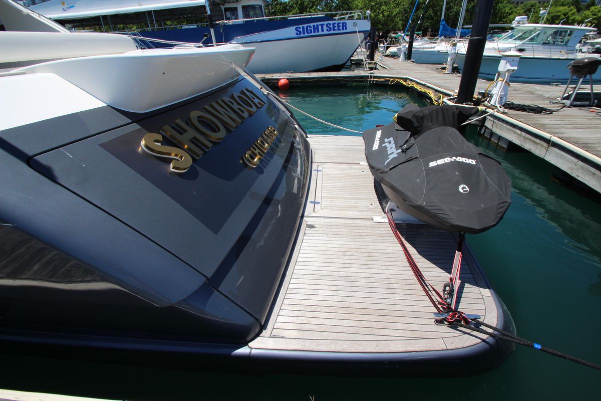 2007 Uniesse 70 