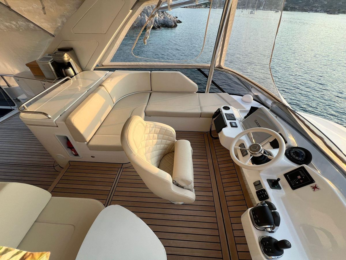 2018 Absolute 57 