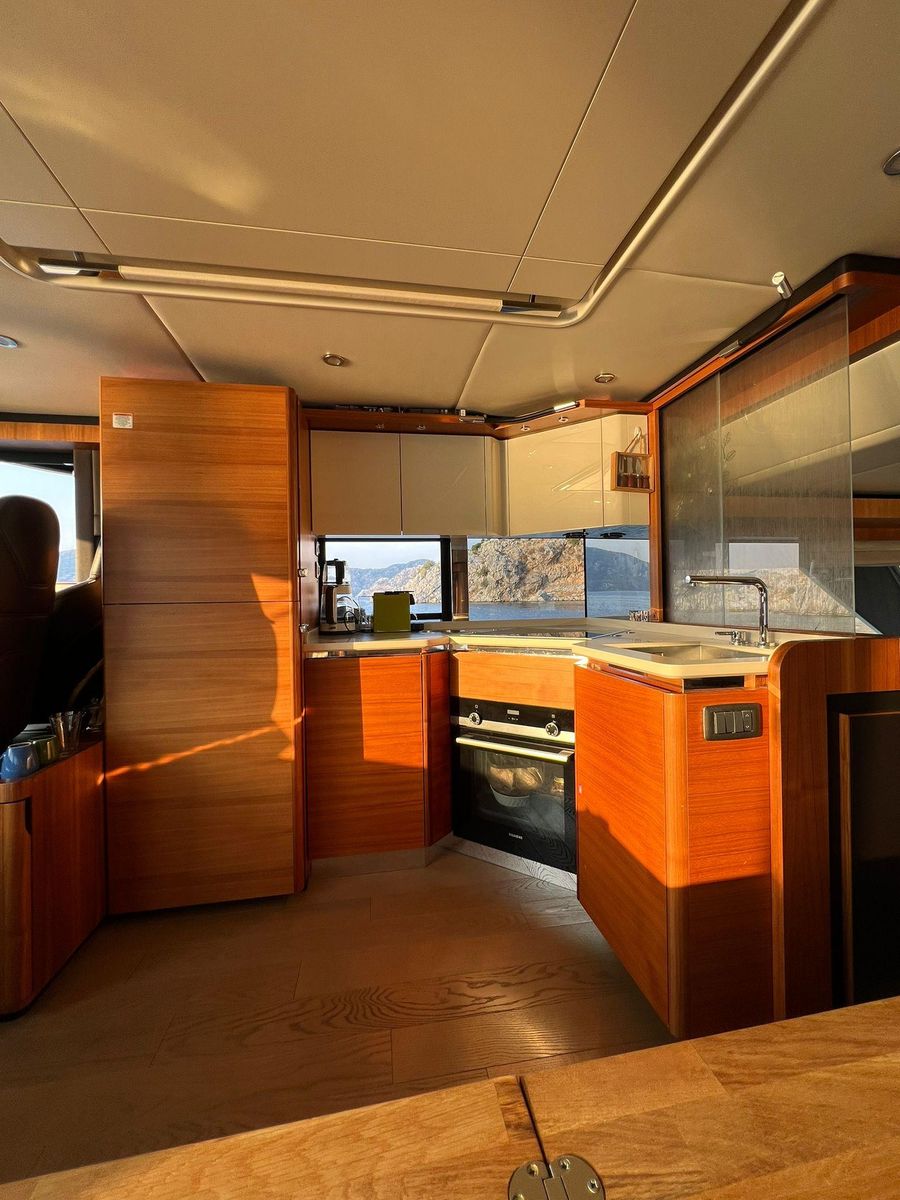 2018 Absolute 57 