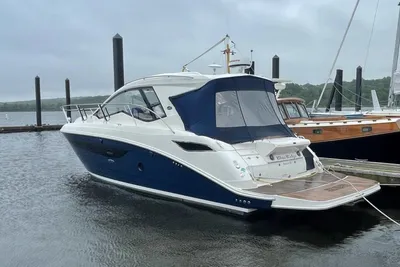 Sea Ray 350 Sundancer Coupe