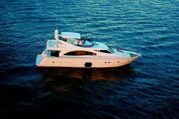 2007 Ferretti Yachts 74 