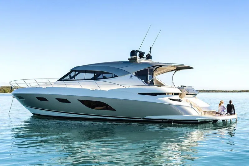 Chapter II Yacht Photos Pics 