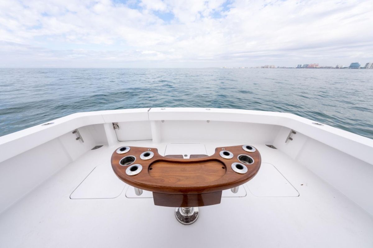 2003 Viking 45 