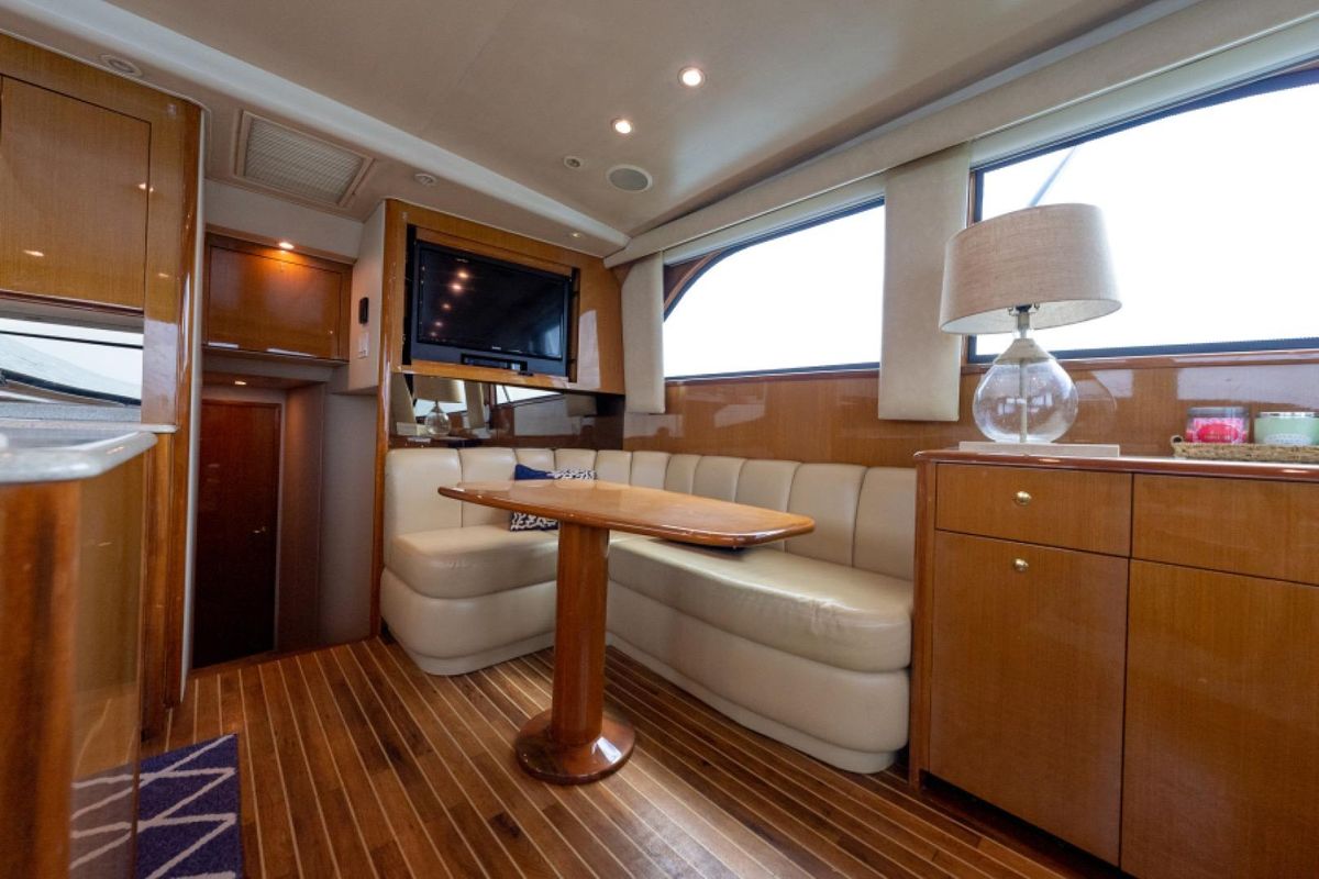 2003 Viking 45 