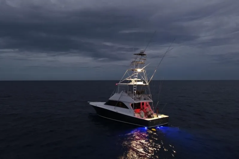 Big Sky Yacht Photos Pics 2003 Viking 45 Convertible Big Sky