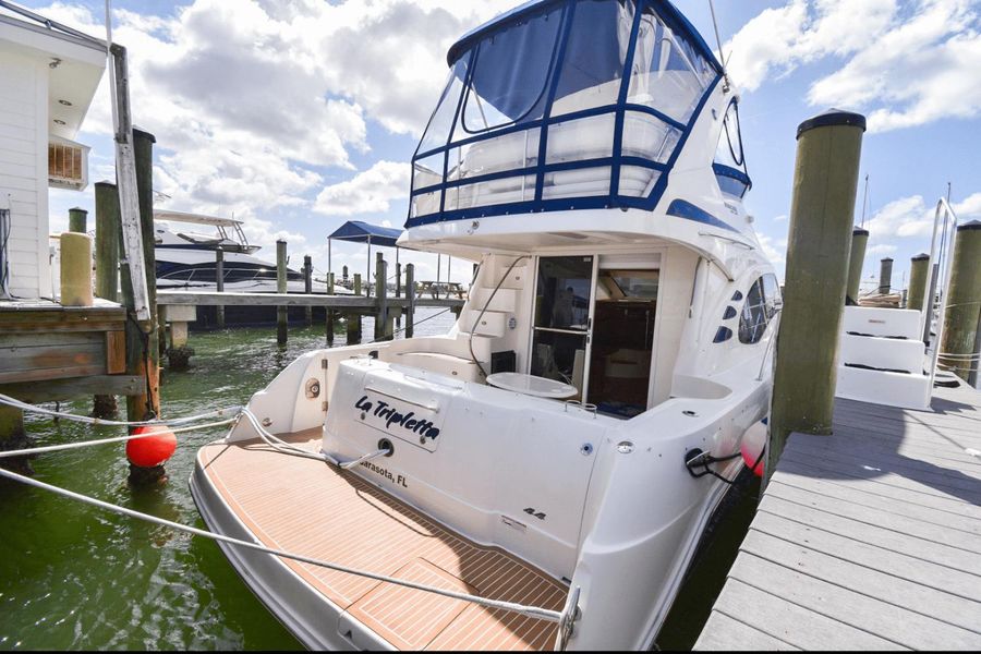 2009 Sea Ray 44 Sedan Bridge