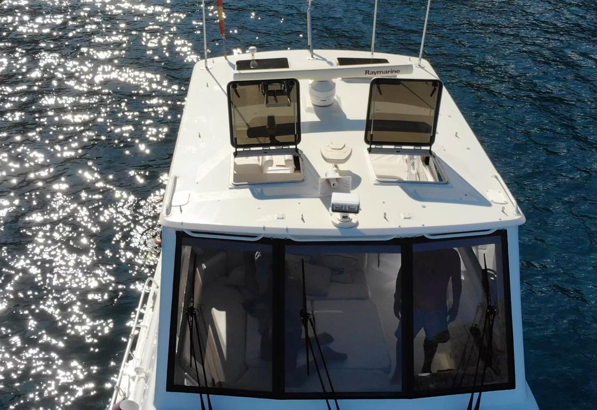 2004 Bertram 54 