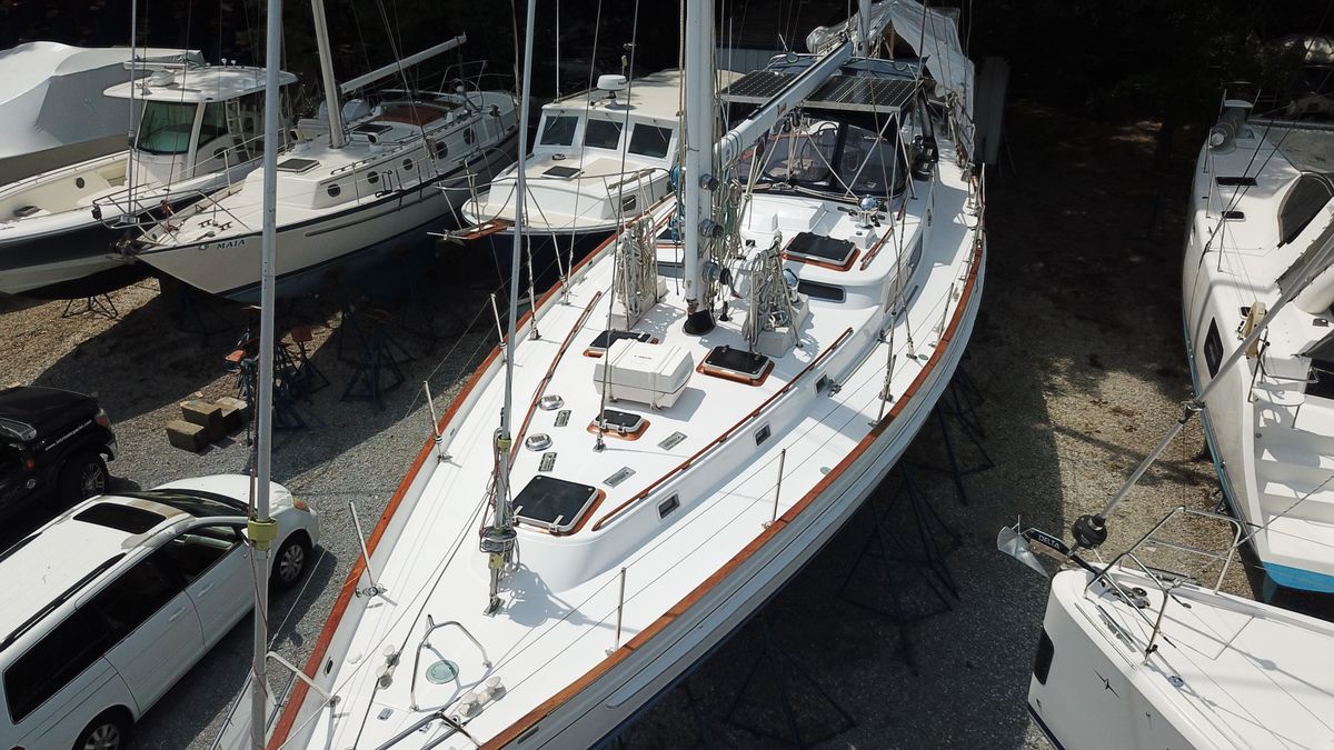 1984 Camper & Nicholsons 58 