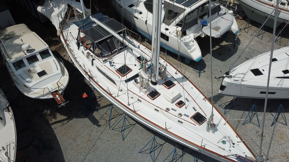1984 Camper & Nicholsons 58 