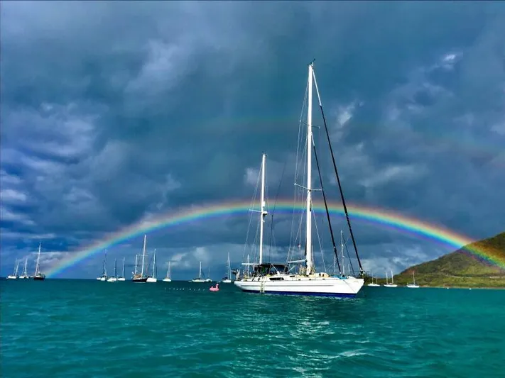 Roxy Yacht Photos Pics 