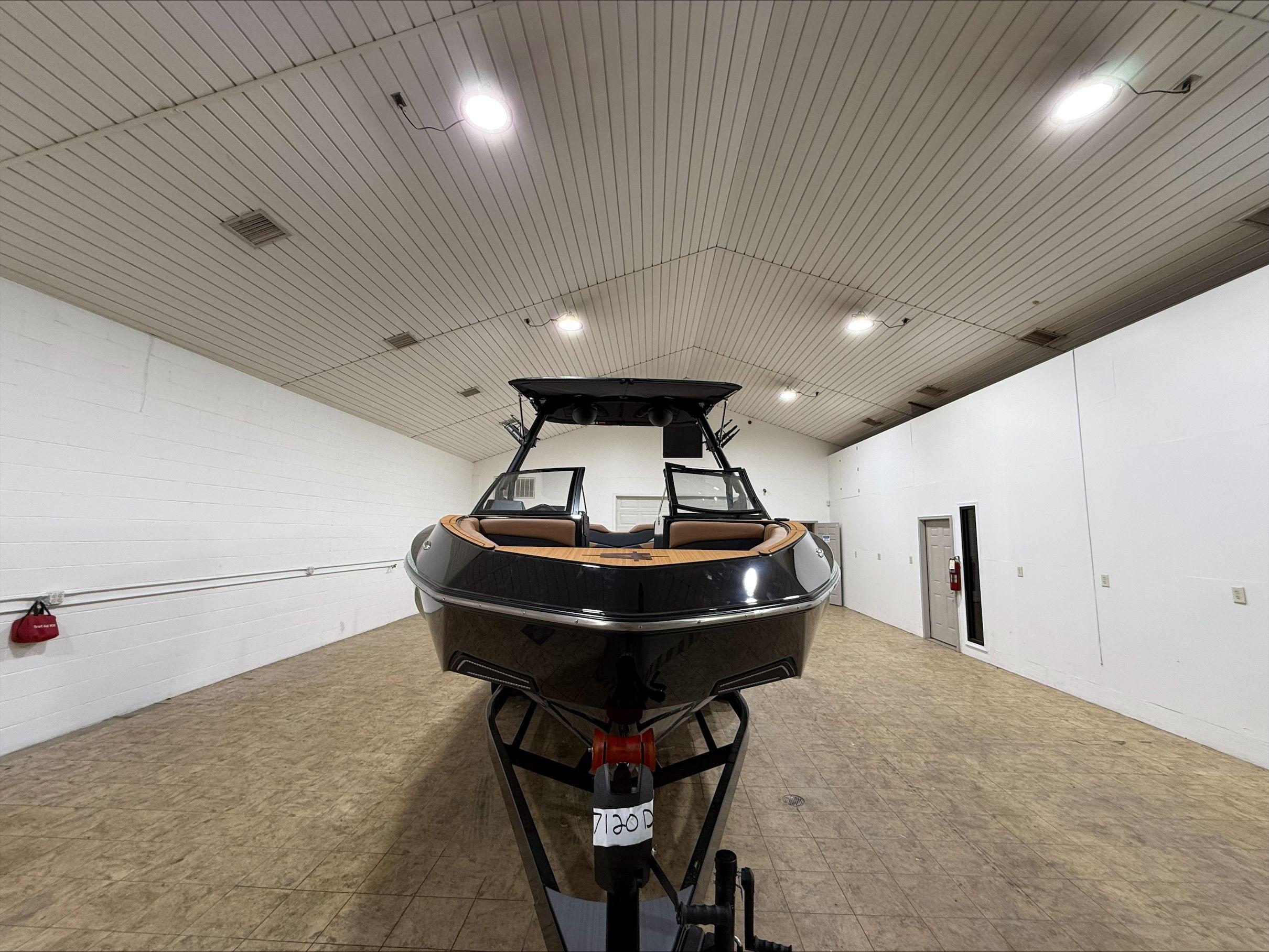 2025 AXIS T250 - Image 3