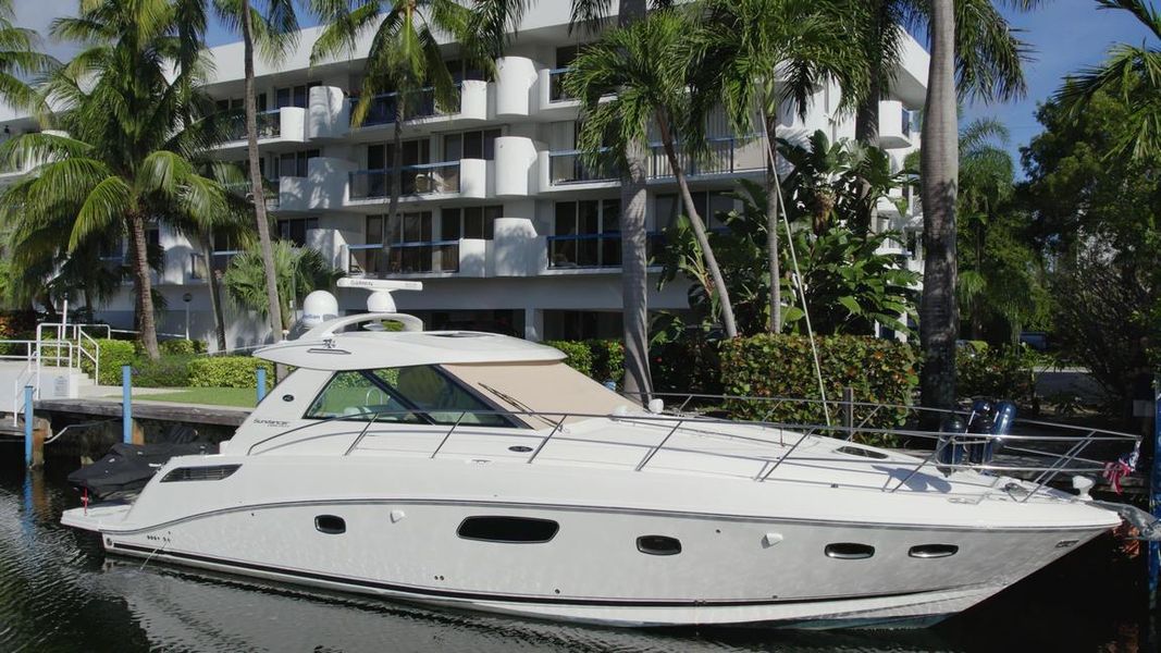 2010 Sea Ray Sundancer