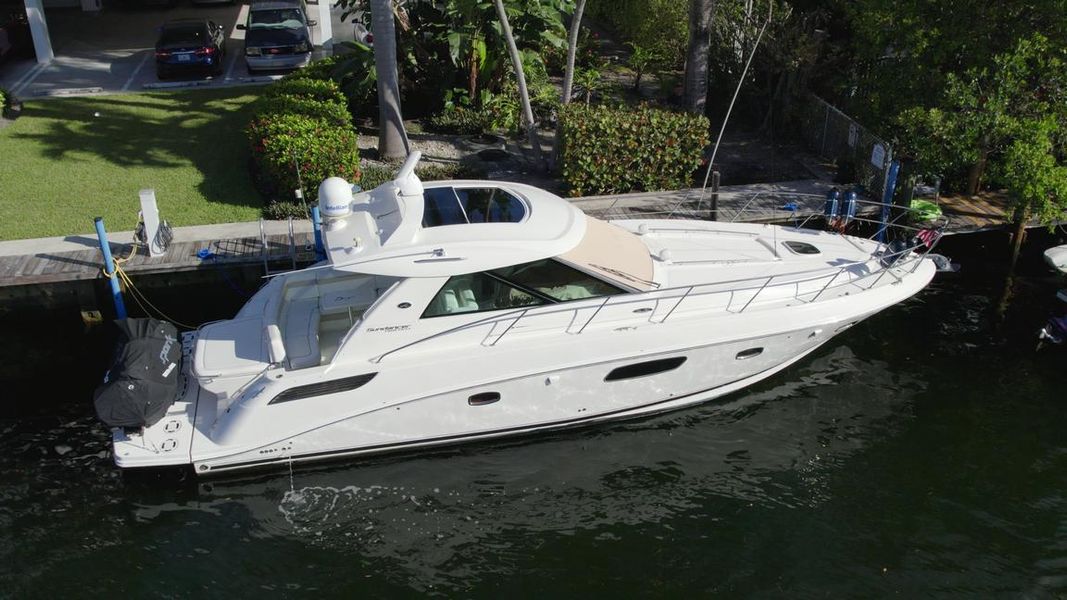 2010 Sea Ray Sundancer