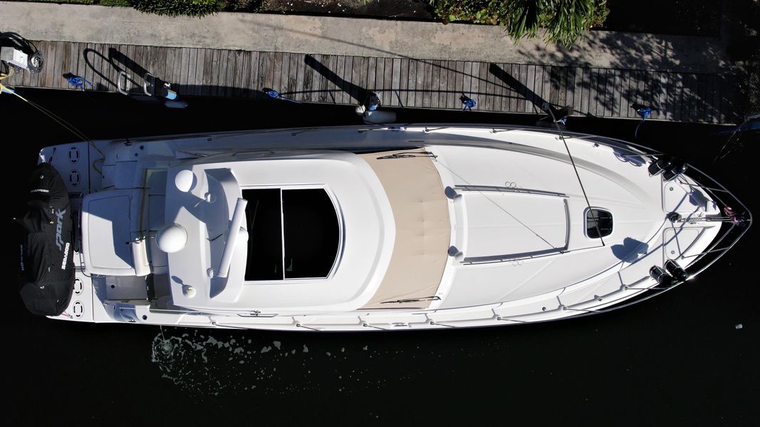 2010 Sea Ray Sundancer