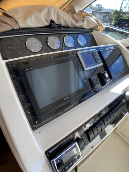 2010 Sea Ray Sundancer