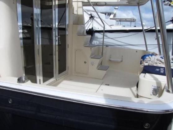 2004 Mainship 400 Trawler