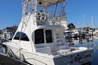 Luhrs 34 Convertible