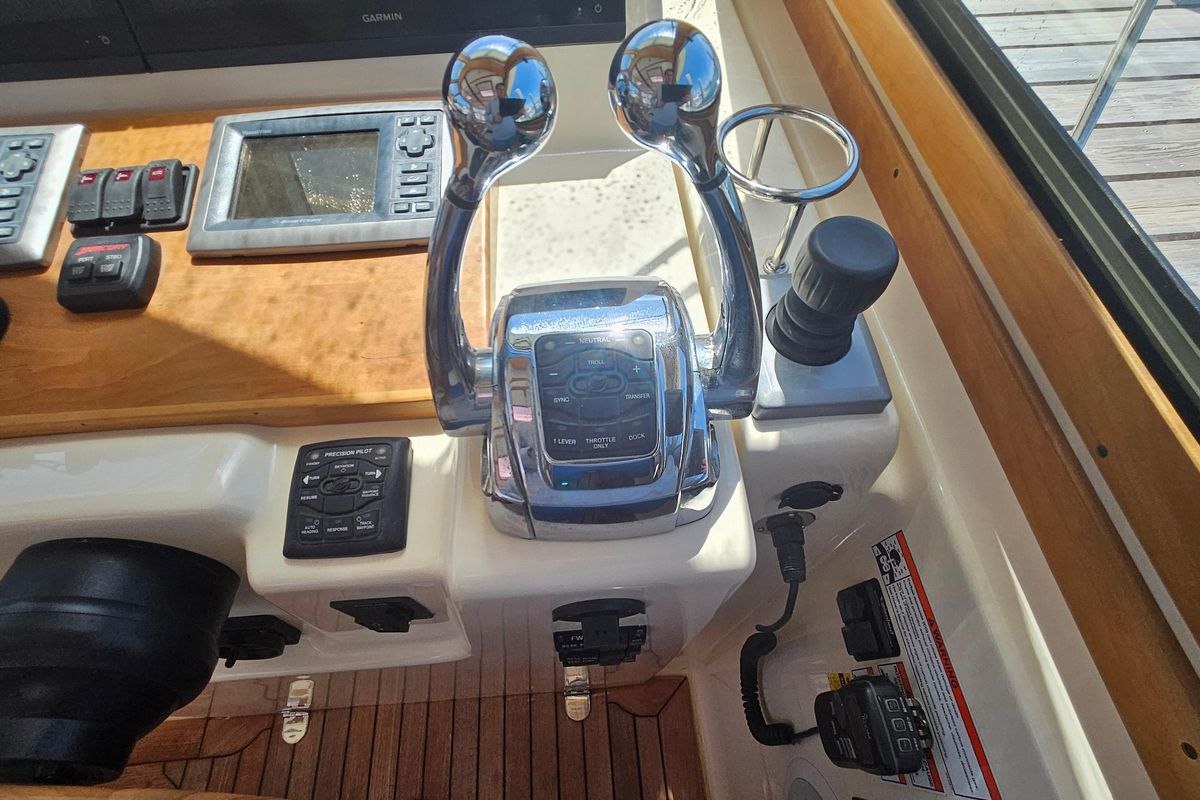 2009 Sabre 42 