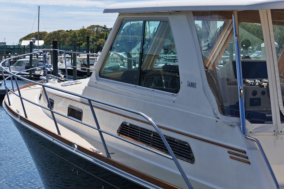 2009 Sabre 42 