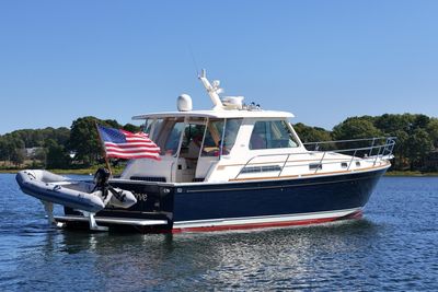 Yacht