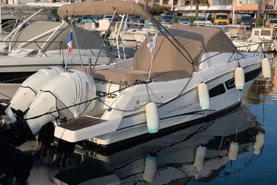 2018 Jeanneau Cap Camarat 9.0 WA