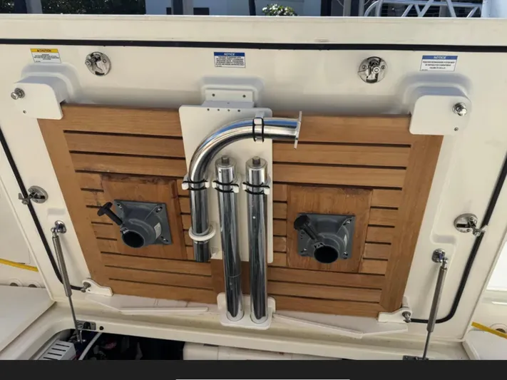 Hightide Yacht Photos Pics 