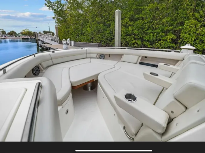 Hightide Yacht Photos Pics 