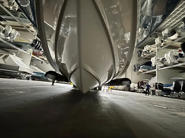 Hightide Yacht Photos Pics 