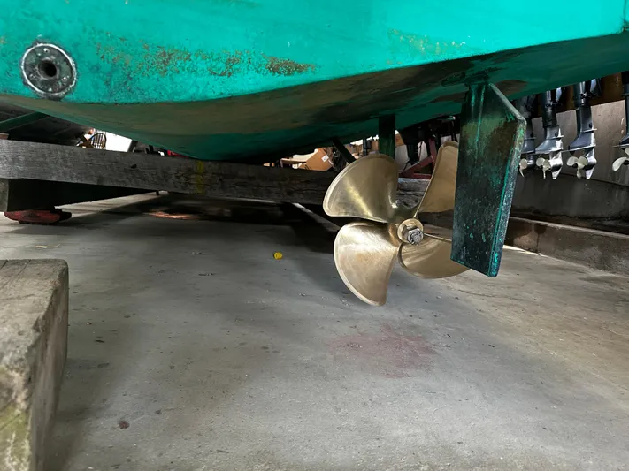  Yacht Photos Pics Propeller and rudder of 1990 Little Harbor Express 36 boat in dry dock.