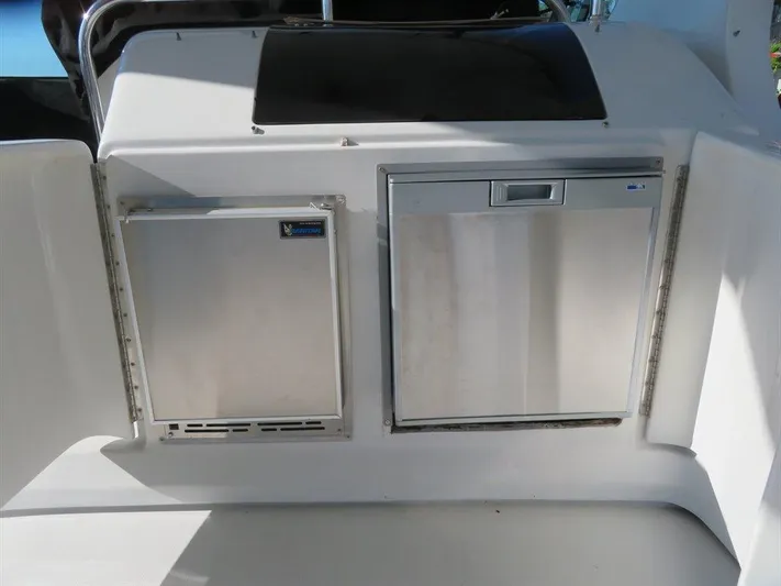  Yacht Photos Pics Stainless steel appliances on 2000 Bluewater Yachts Millennium Series 63.